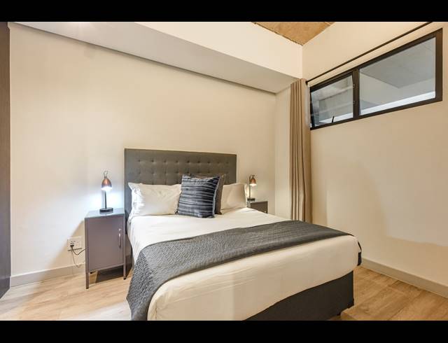 2 BEDROOM APARTMENT FOR SALE IN SANDOWN